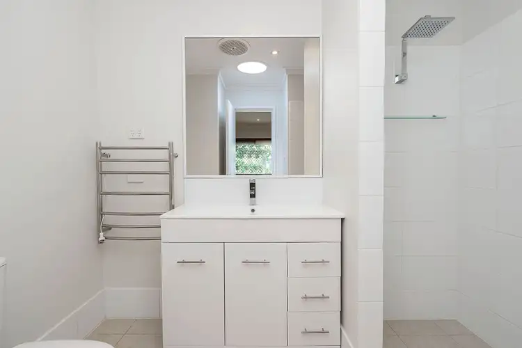 Fifth view of Homely villa listing, 6/1A Osborne Parade, Claremont WA 6010