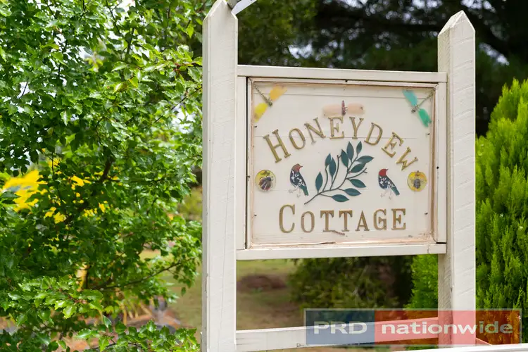Second view of Homely house listing, 3 Springwood Close, Enfield VIC 3352