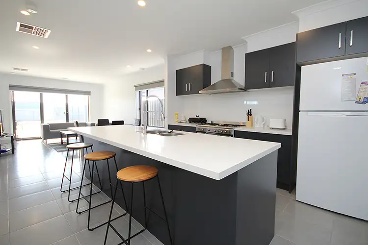 Third view of Homely house listing, 2/26 Vine Avenue, Horsham VIC 3400