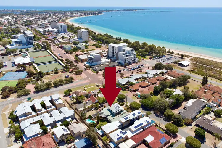 67 Kent Street, Rockingham WA 6168