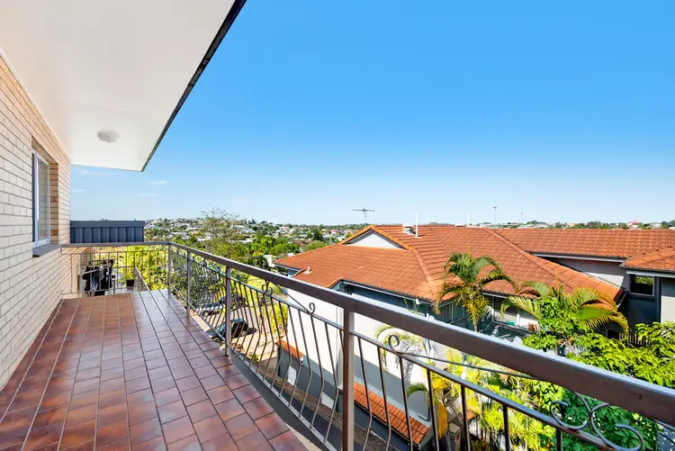 Second view of Homely unit listing, 5/34 Miles Street, Hawthorne QLD 4171