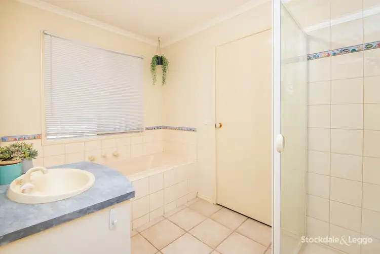 Fifth view of Homely house listing, 6 Dowson Place, Mooroopna VIC 3629