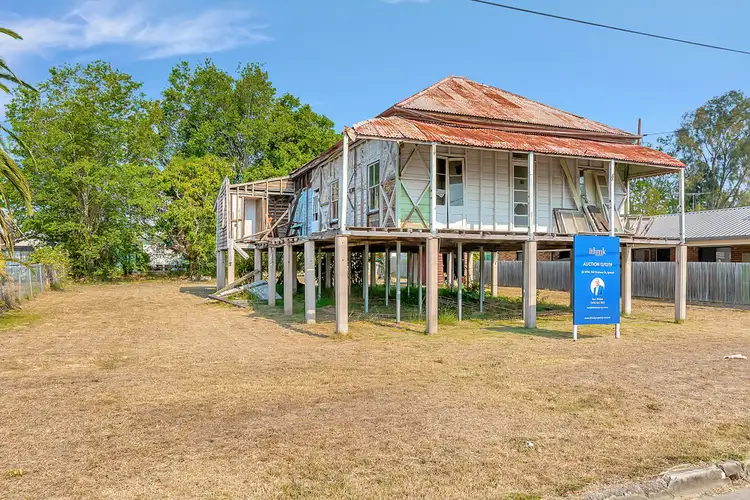 11 England Street, East Ipswich QLD 4305