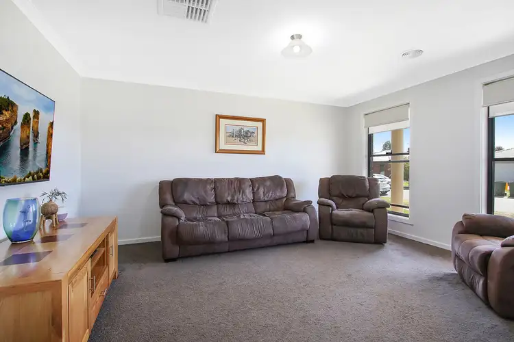 Sixth view of Homely house listing, 17 Kirby Drive, Killara VIC 3691