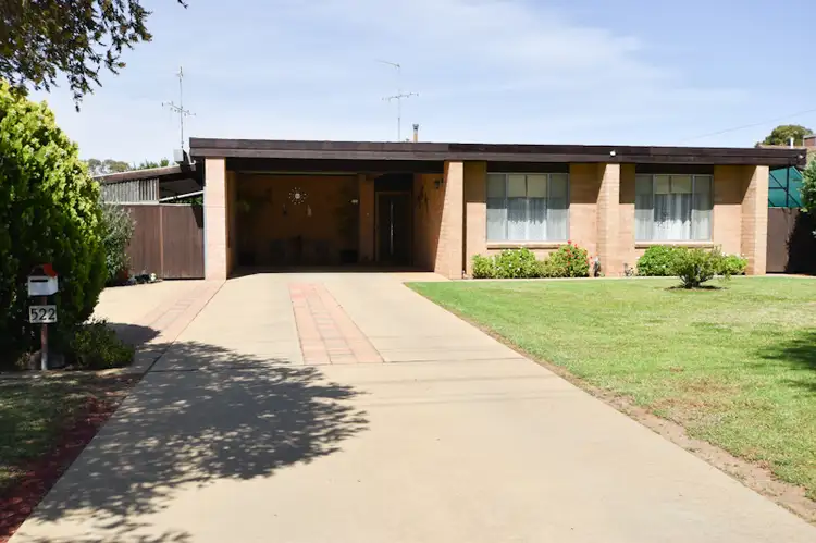 522 POICTIERS STREET, Deniliquin NSW 2710
