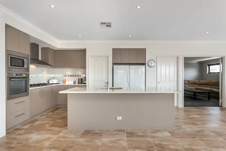 Sixth view of Homely house listing, 8 Cezanne Bend, Ashby WA 6065