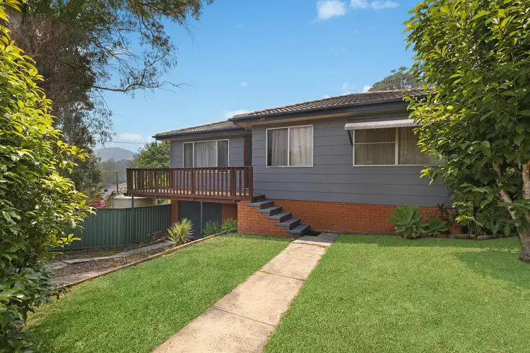 1 Marshdale Road, Springfield NSW 2250
