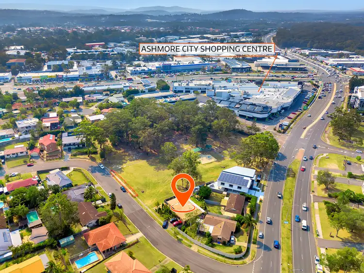 20 Miralie Place, Ashmore QLD 4214
