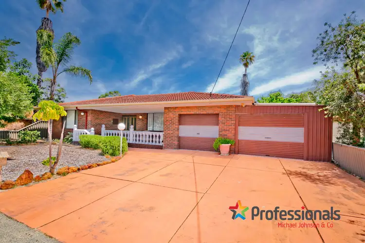 4 Byfleet Street, Morley WA 6062