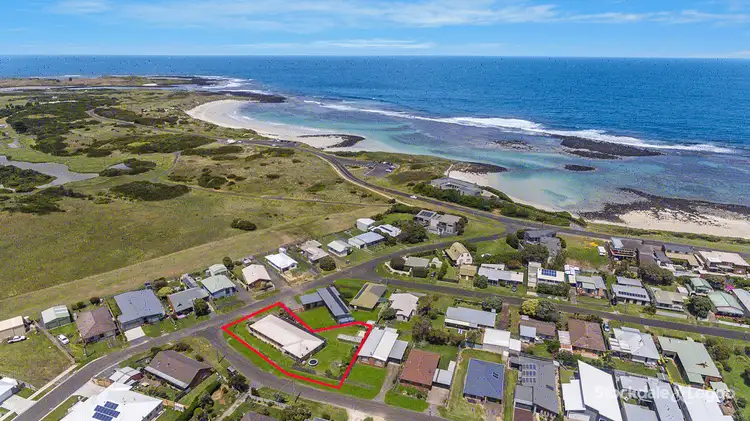 Main view of Homely house listing, 9 Mills Cres, Port Fairy VIC 3284