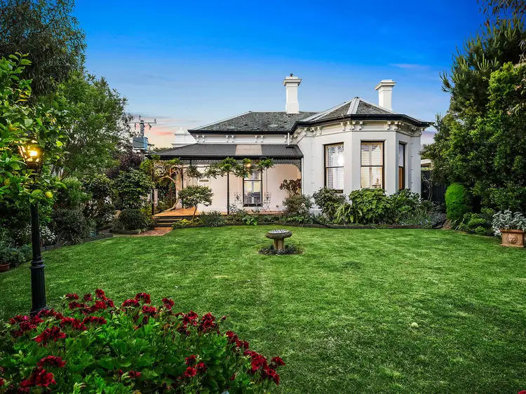 11 Dendy Street, Brighton VIC 3186