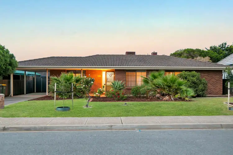 Second view of Homely house listing, 5 Redgate Court, Moana SA 5169