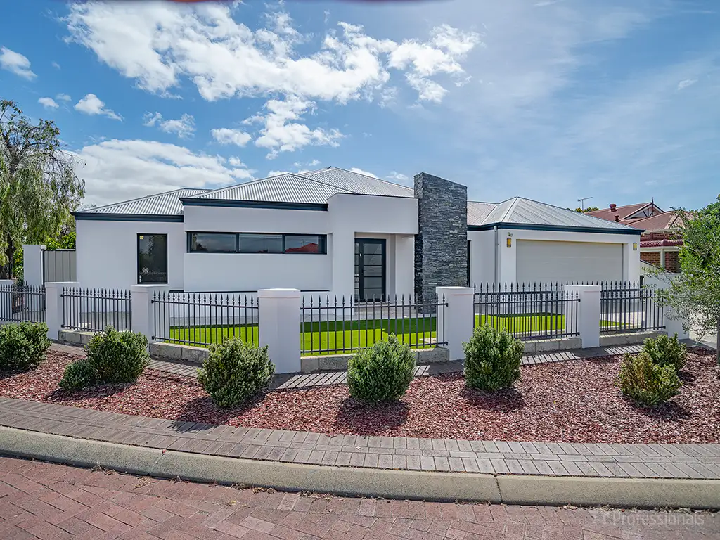 Main view of Homely house listing, 5 Ostia Way, Geographe WA 6280