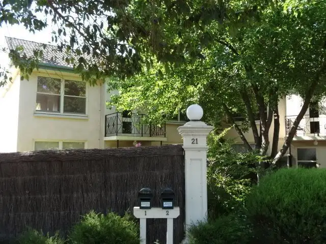 2/21 Cooper Place