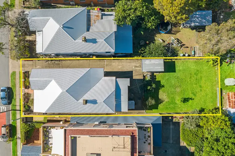 Second view of Homely house listing, 18 Brighton Road, Highgate Hill QLD 4101