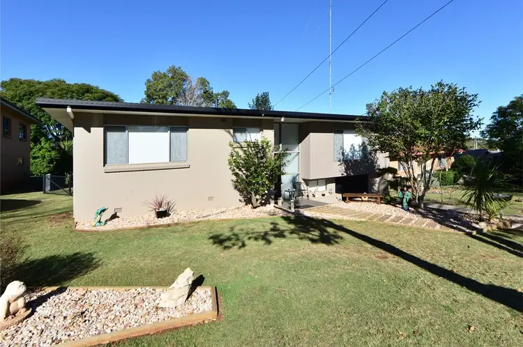 6 Maker Street, Rangeville QLD 4350