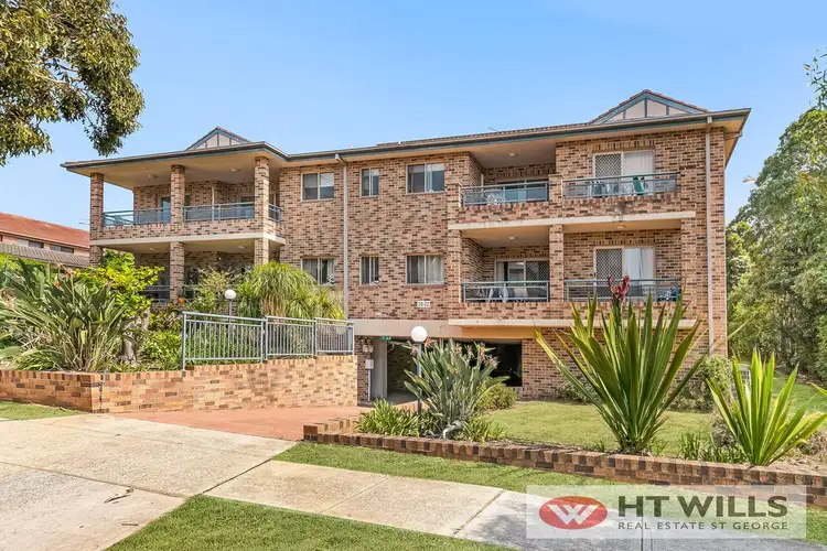 4/20-22 Graham Road, Narwee NSW 2209