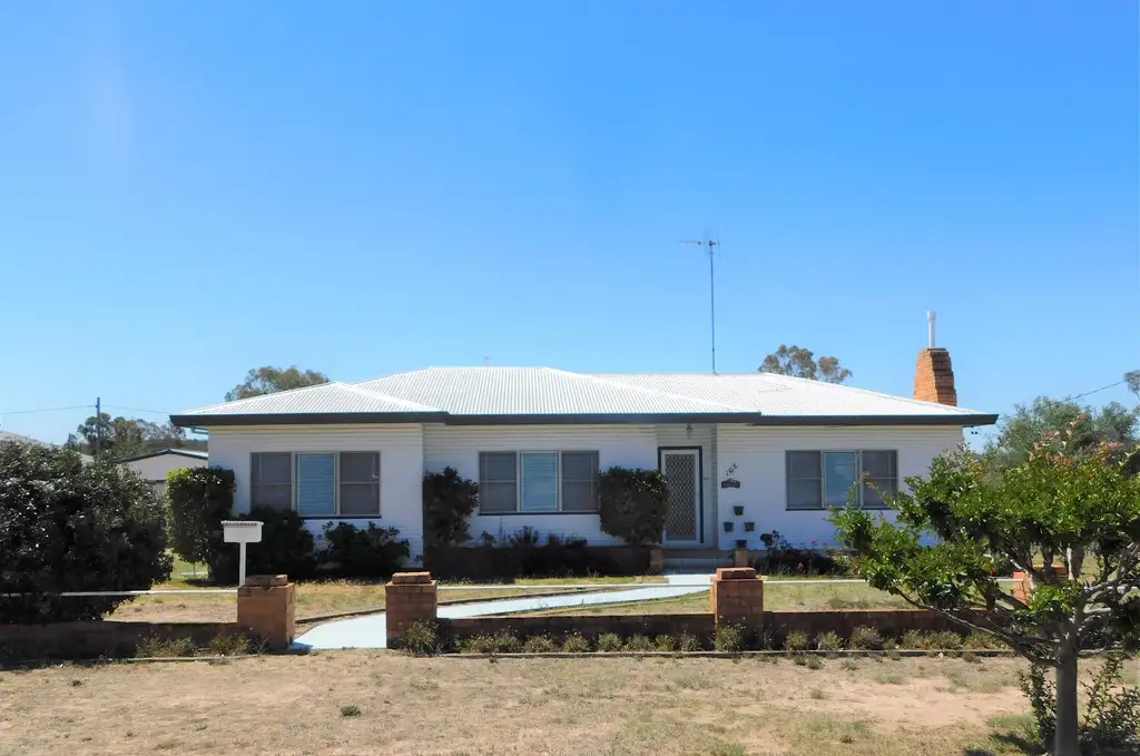 Main view of Homely house listing, 105 Dalgarno St, Coonabarabran NSW 2357