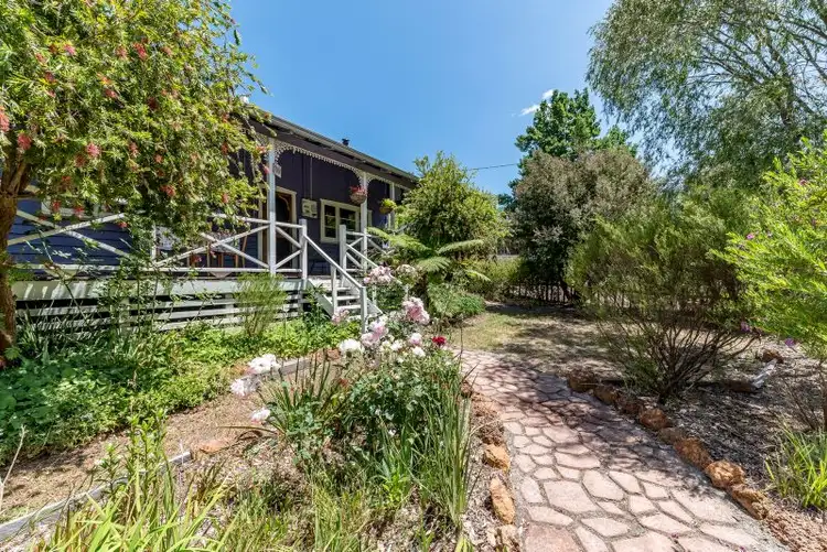 27 MARGINATA CRESCENT, Dwellingup WA 6213