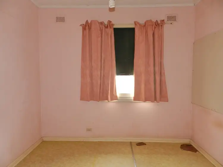 Fifth view of Homely house listing, 16 Lake Avenue, Barmera SA 5345