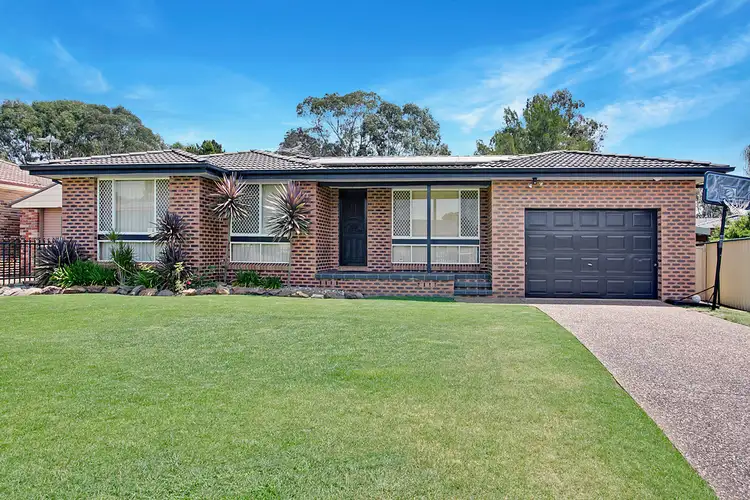 34 Parma Crescent, St Helens Park NSW 2560