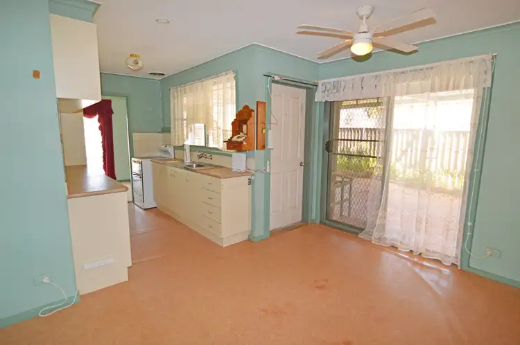 Fourth view of Homely house listing, 10 Mulga Street, Red Cliffs VIC 3496