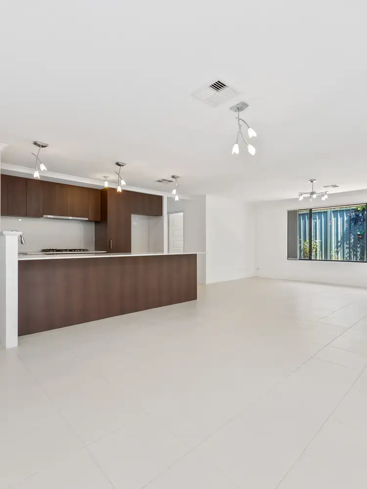 7a Mottram Place, Morley WA 6062