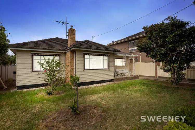 39 Clematis Avenue, Altona North VIC 3025
