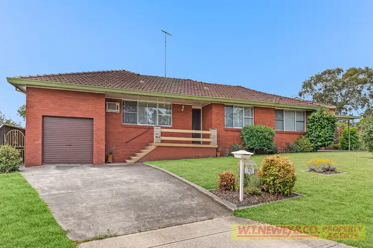 70 Amaroo Avenue, Georges Hall NSW 2198