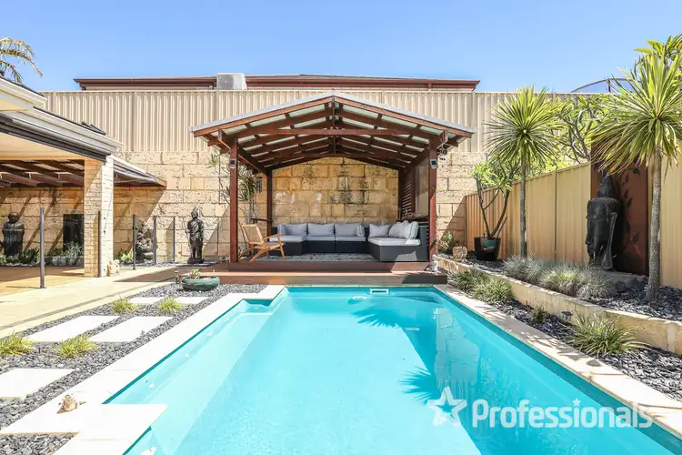 15 Tissington Drive, Darch WA 6065