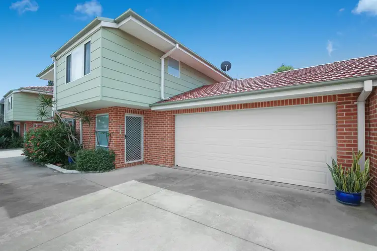 2/18 Wells Street, East Gosford NSW 2250