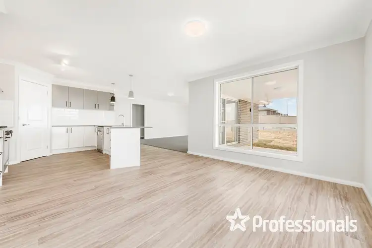 Third view of Homely house listing, 18 Burlington Rise, Kelso NSW 2795