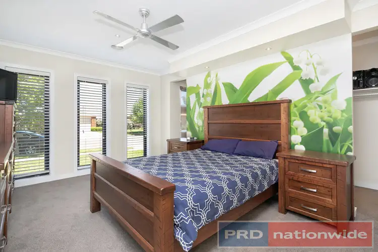 Second view of Homely house listing, 71 Alfredton Drive, Alfredton VIC 3350