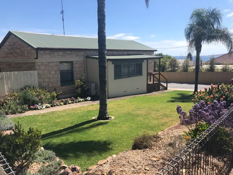 8 Flinders Highway, Port Lincoln SA 5606