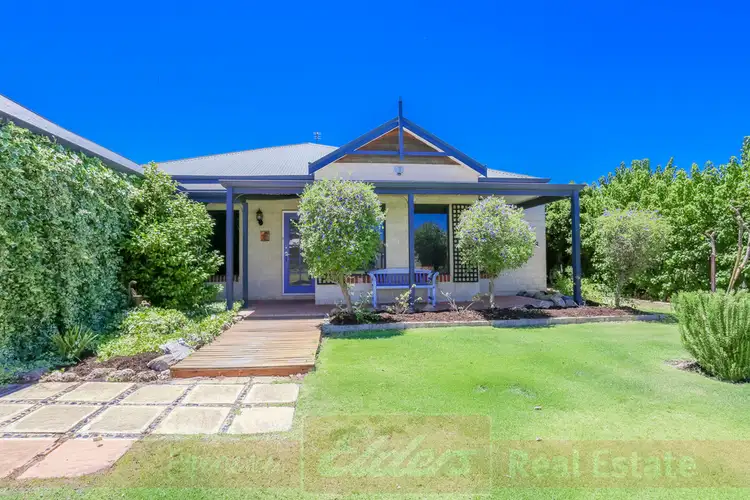 48 Braidwood Drive, Australind WA 6233