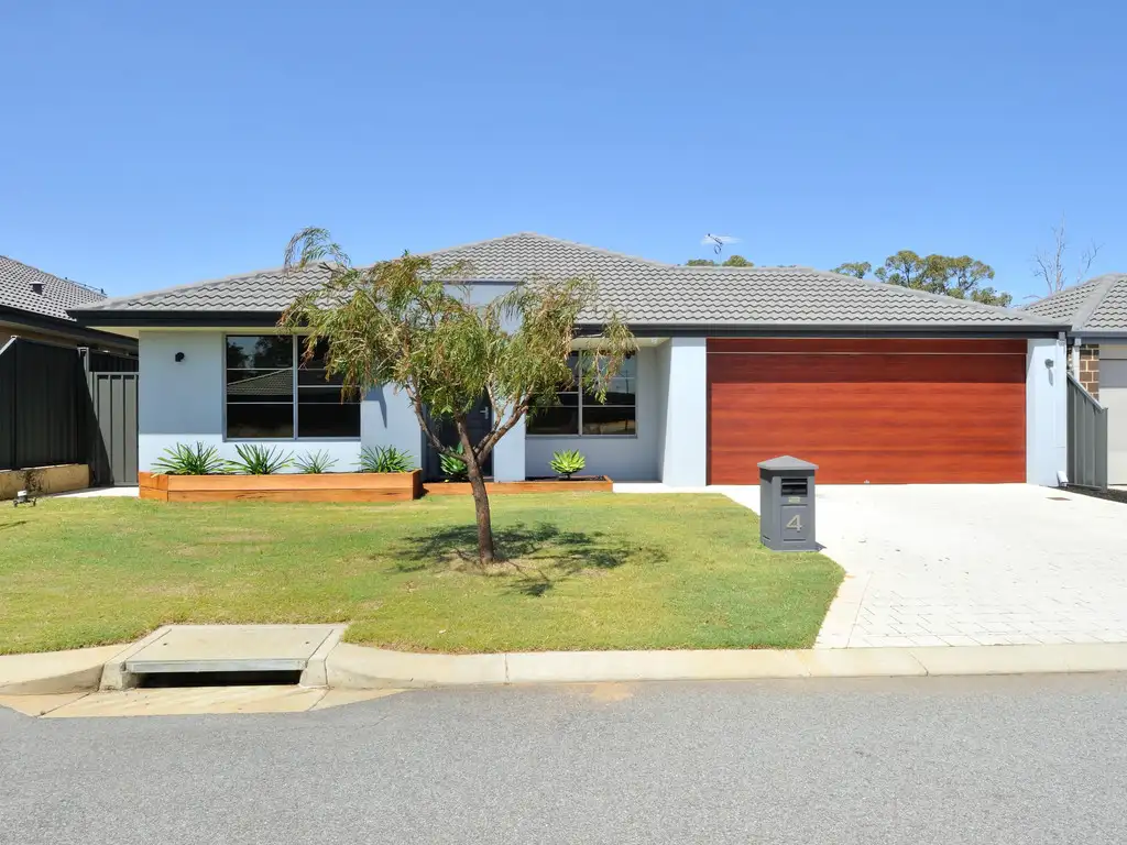Main view of Homely house listing, 4 Hiscox Crescent, Baldivis WA 6171