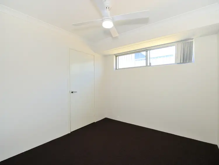 Sixth view of Homely house listing, 4 Hiscox Crescent, Baldivis WA 6171