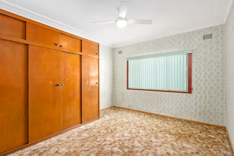 Fifth view of Homely house listing, 5 Achilles Road, Engadine NSW 2233