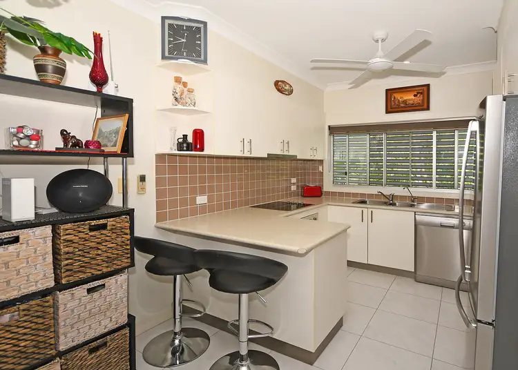 Third view of Homely townhouse listing, 3/201 Torquay Tce, Torquay QLD 4655