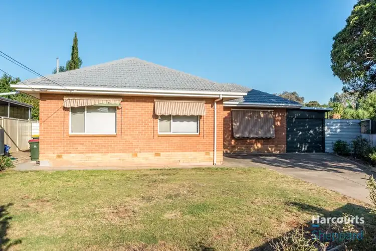 77 Northcote Drive