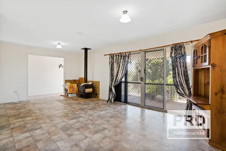 Fifth view of Homely house listing, 25 Pratt Street, Geneva NSW 2474