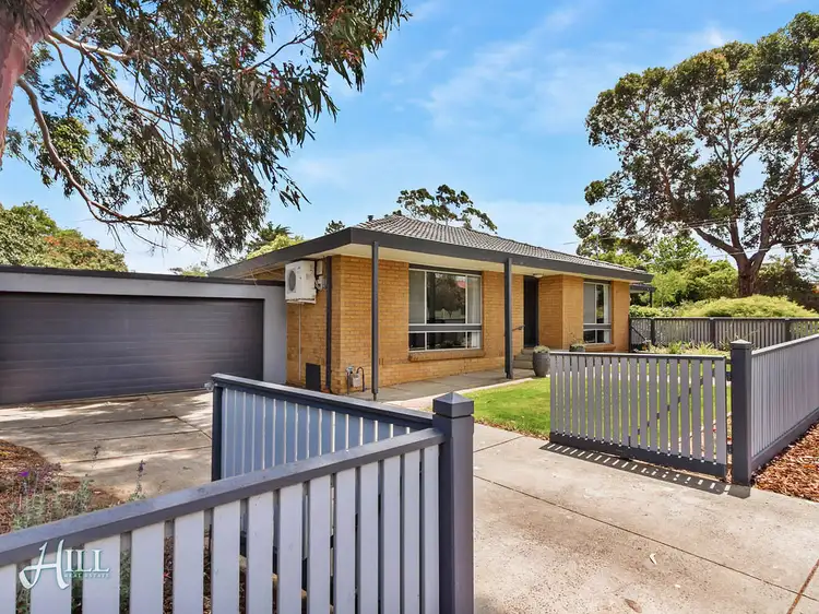 1,35 Anne Road, Knoxfield VIC 3180