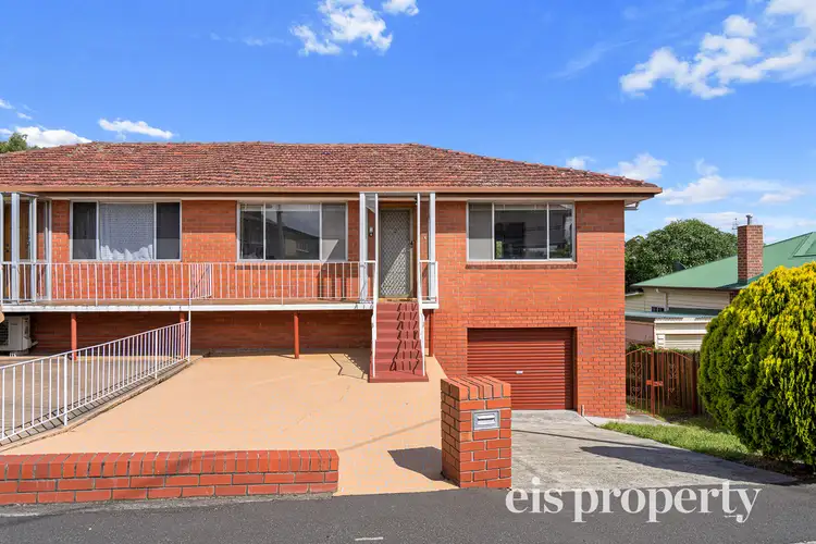 2/52 Bay Road, New Town TAS 7008