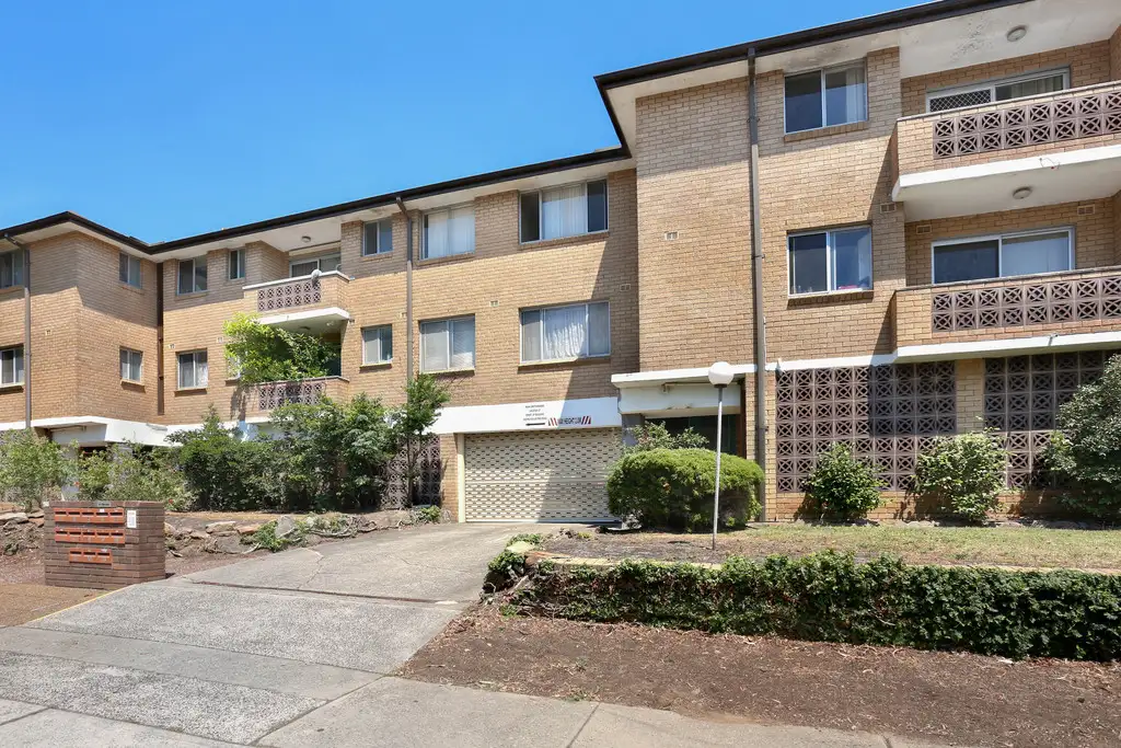 Main view of Homely unit listing, 8/425 Guildford Rd, Guildford NSW 2161