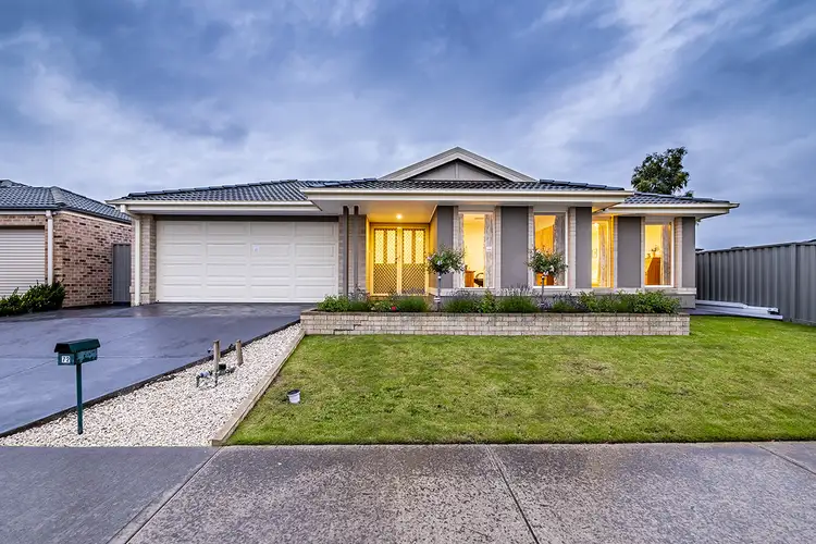 72 Bradford Drive, Cranbourne East VIC 3977