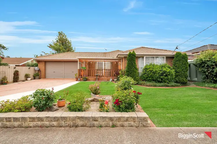 54 Wildflower Crescent, Hoppers Crossing VIC 3029