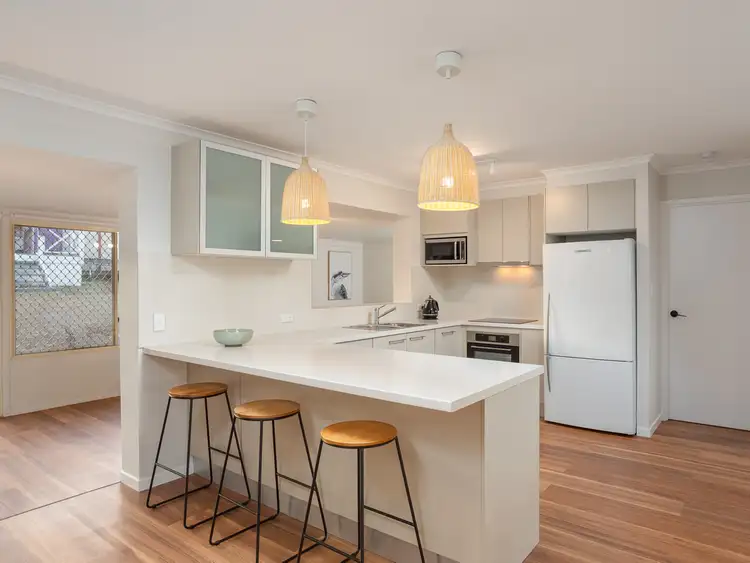 Third view of Homely house listing, 10 Kahlua Court, Highland Park QLD 4211