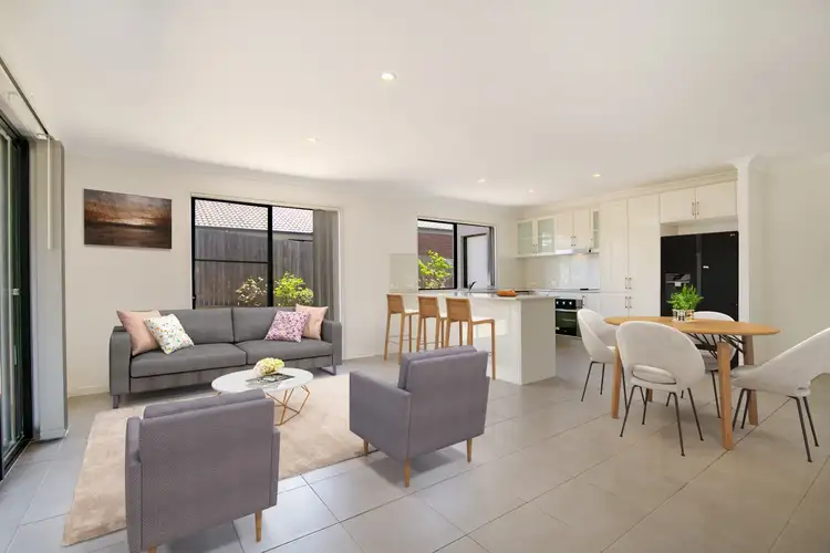 Third view of Homely house listing, 33 Ada Street, Leichhardt QLD 4305