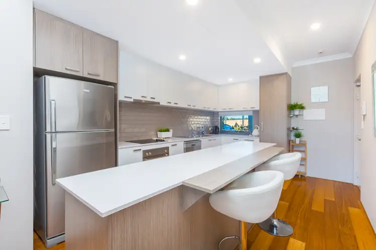 Sixth view of Homely house listing, 6/14 Gelirah Lane, Martin WA 6110