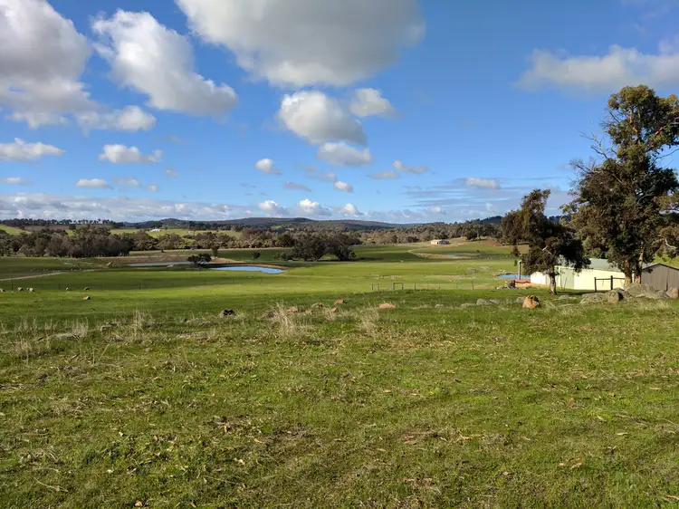 30 KALIMNA WAY, Bannister WA 6390